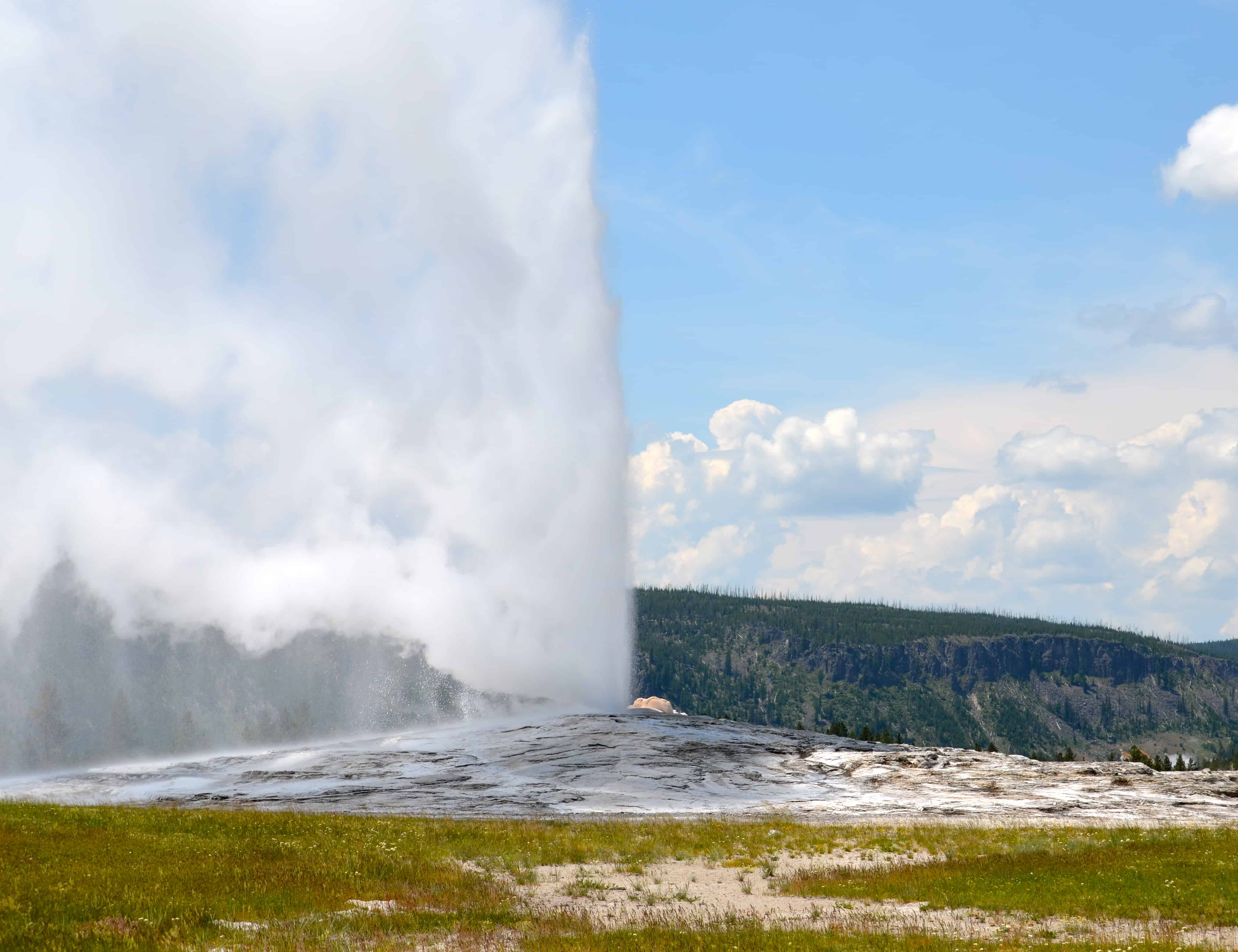 Old Faithful erupting, Yellowstone National Park